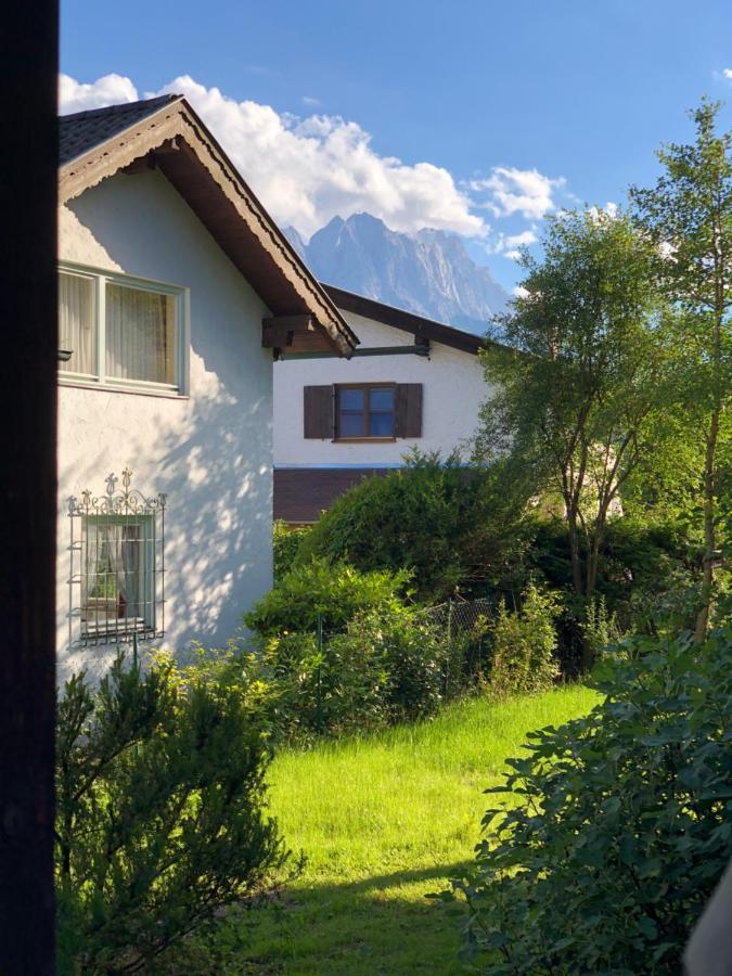 Landhaus Alpenblick Apartamento Garmisch-Partenkirchen Exterior foto