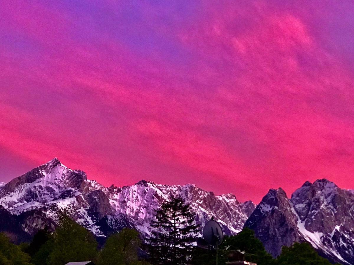 Landhaus Alpenblick Apartamento Garmisch-Partenkirchen Exterior foto